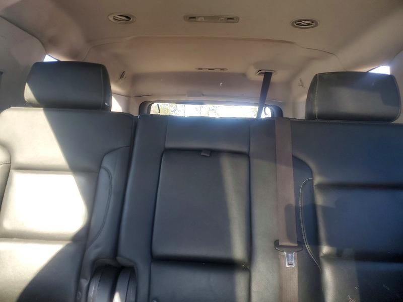 2017 GMC Yukon xl K1500 slt