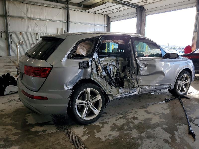 2019 Audi Q7 Prestige