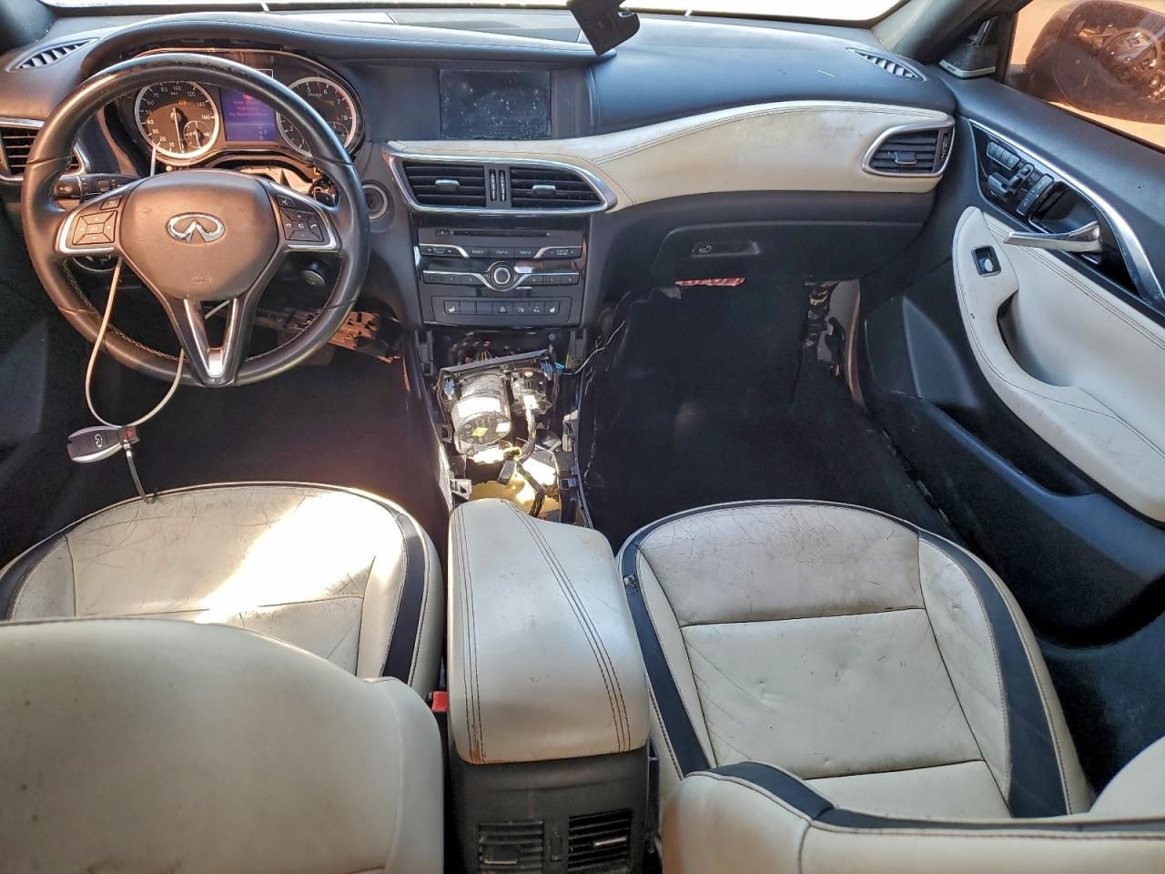 2017 Infiniti Qx30 Base