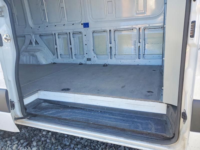 2021 Mercedes-Benz Sprinter 2500 Delivery Van