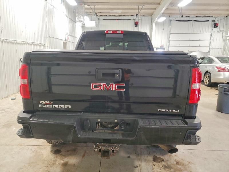 2016 GMC Sierra K2500 Denali