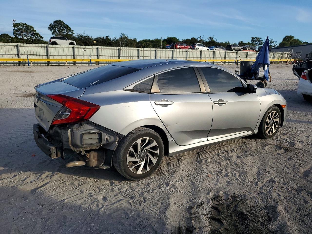 2016 Honda Civic ex