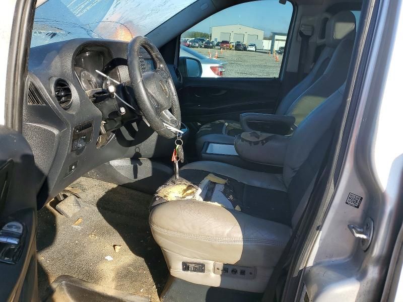 2016 Mercedes-Benz Metris