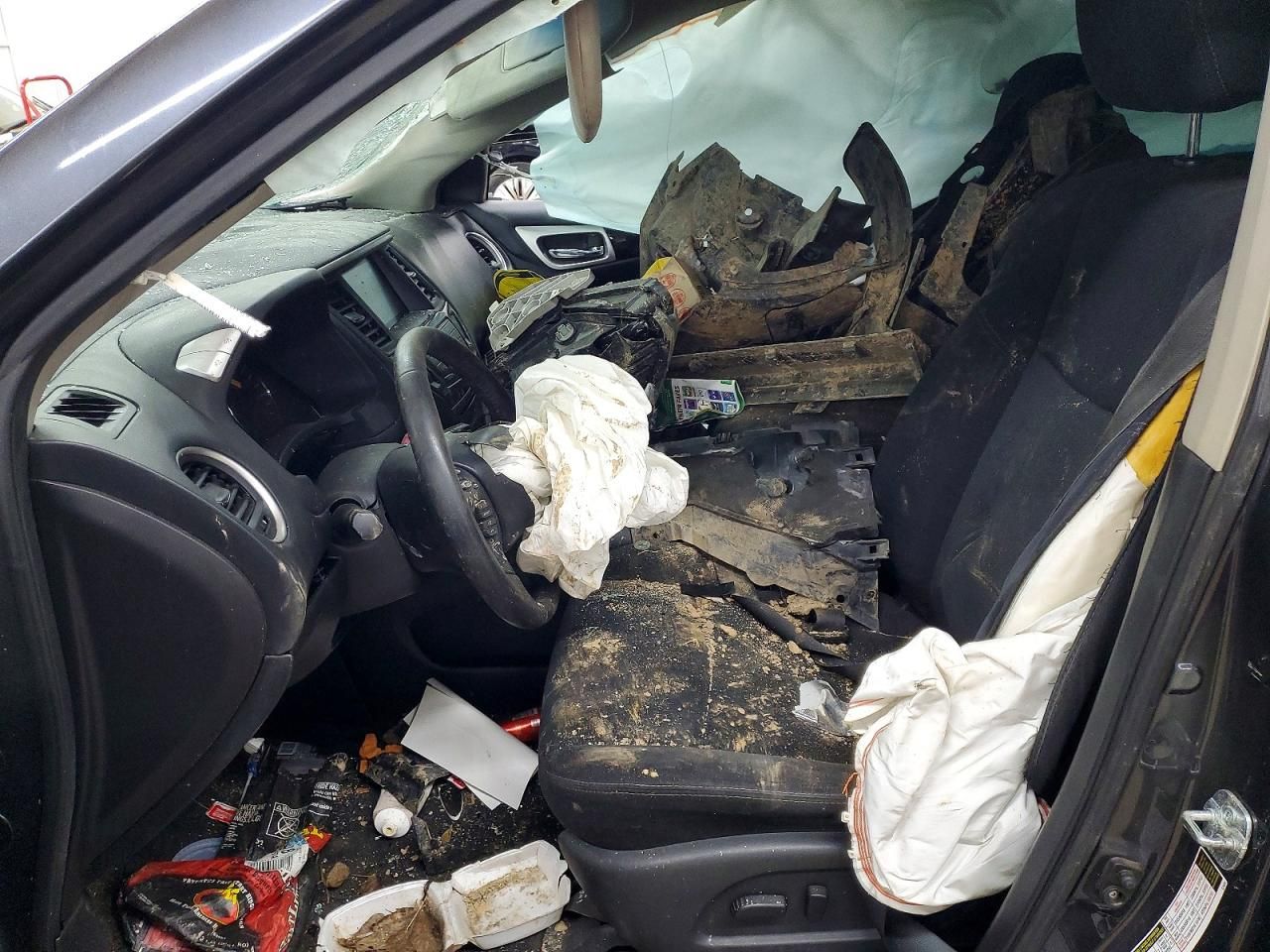 2013 Nissan Pathfinder s