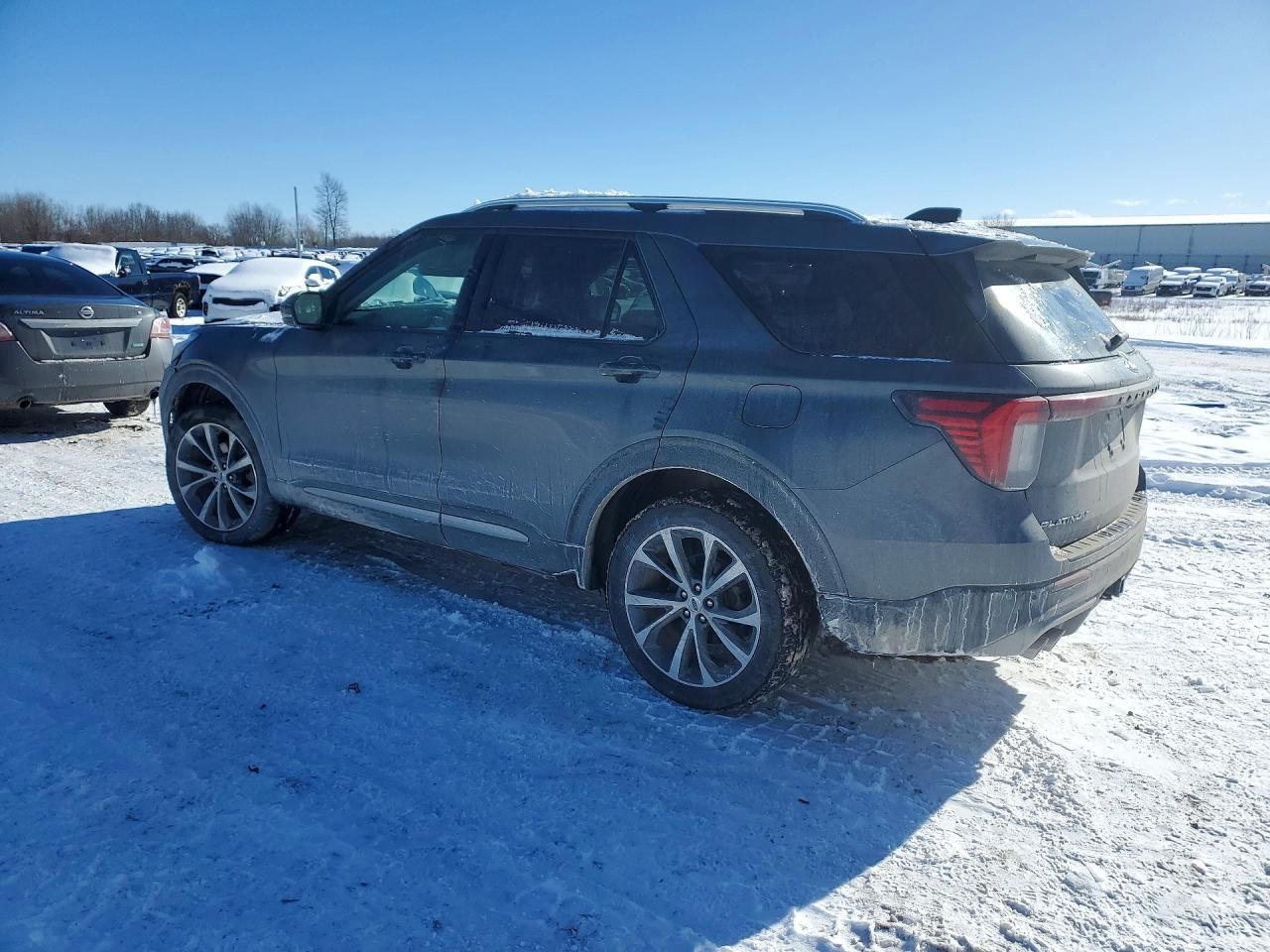 2025 Ford Explorer Platinum