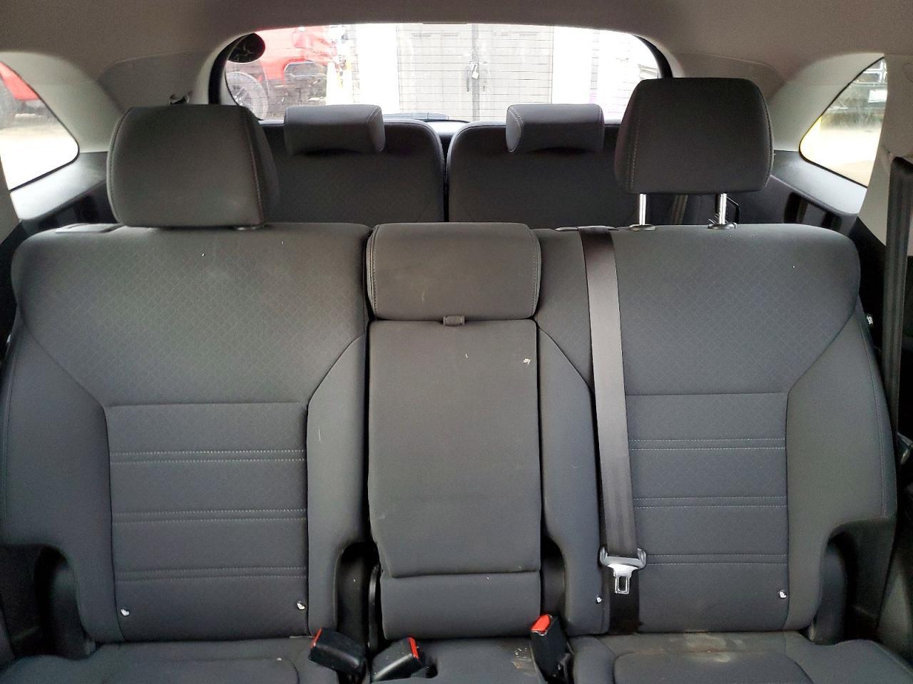 2017 KIA Sorento lx V6