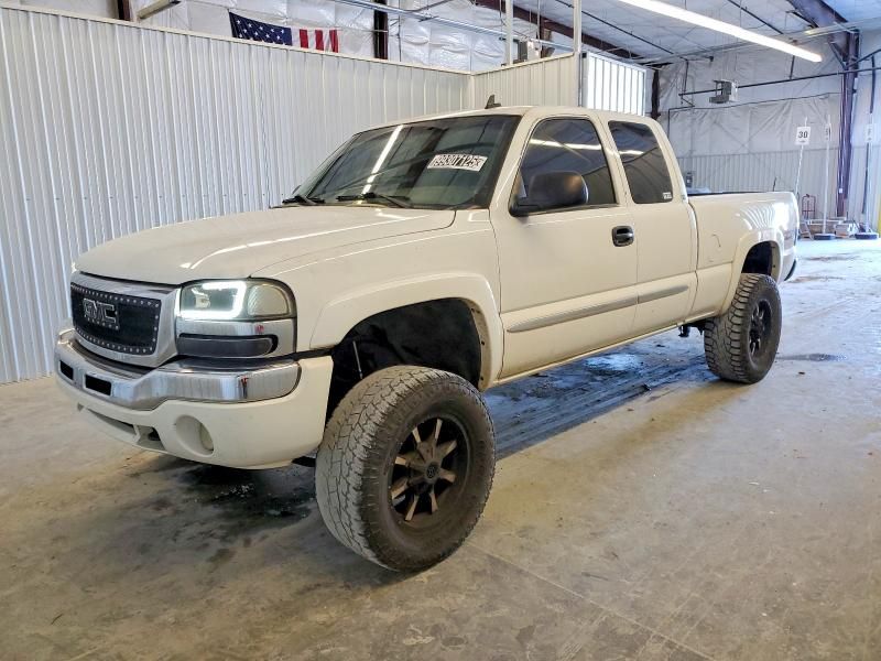 2007 GMC New Sierra K1500 Classic
