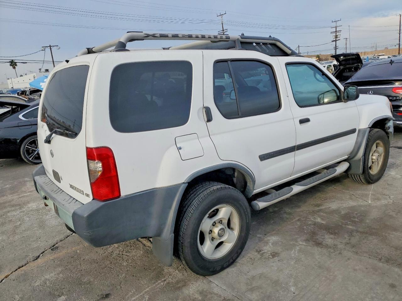2001 Nissan Xterra xe