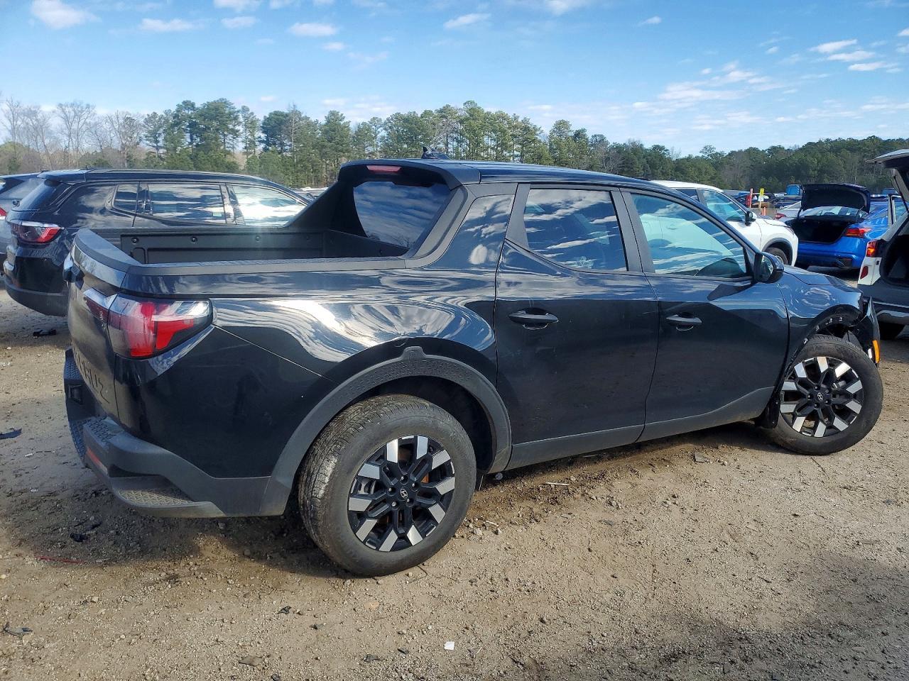 2025 Hyundai Santa Cruz SE