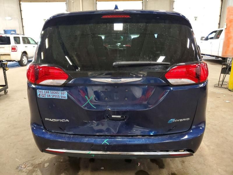 2018 Chrysler Pacifica Hybrid Touring Plus