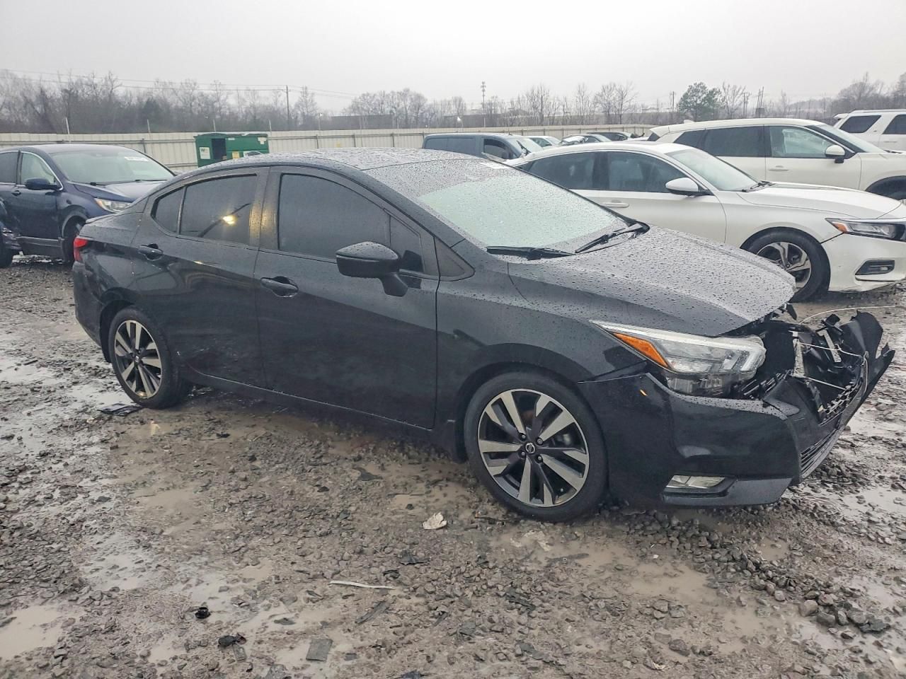 2020 Nissan Versa sr