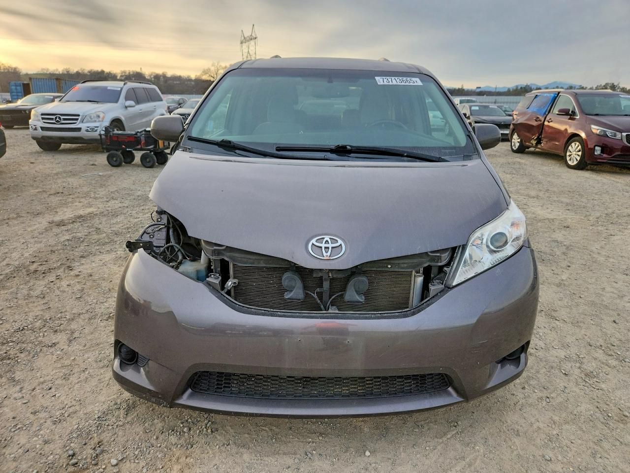 2016 Toyota Sienna le