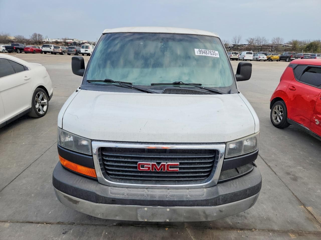 2017 GMC Savana 2500 Delivery Van