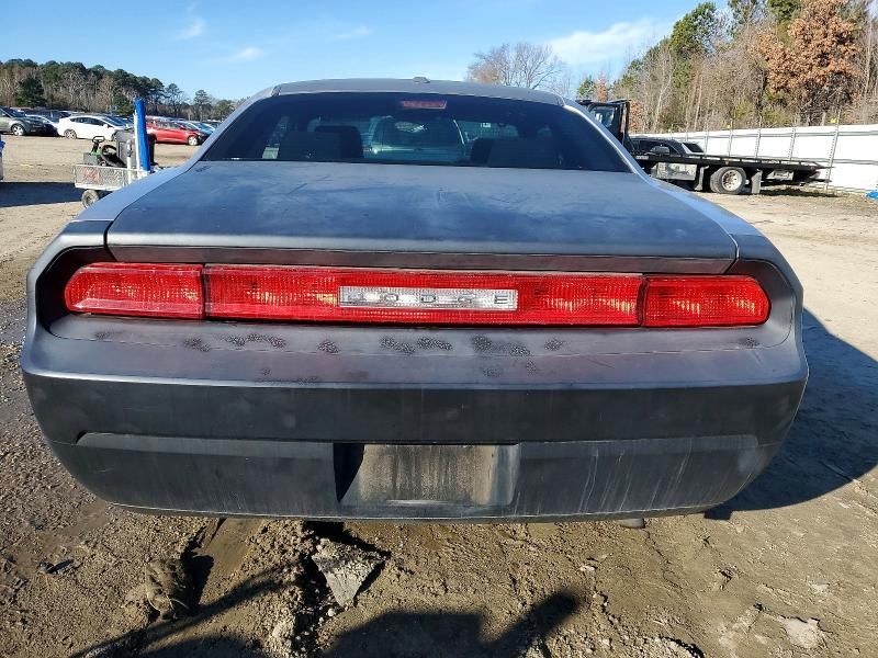 2009 Dodge Challenger se