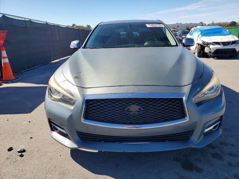 2016 Infiniti Q50 Premium