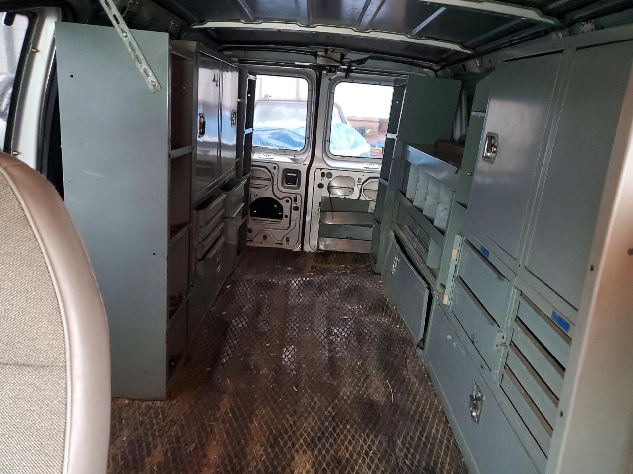 1999 Ford Econoline E150 van