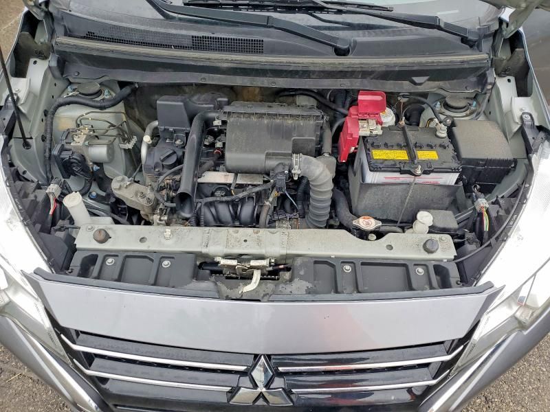 2022 Mitsubishi Mirage G4 se