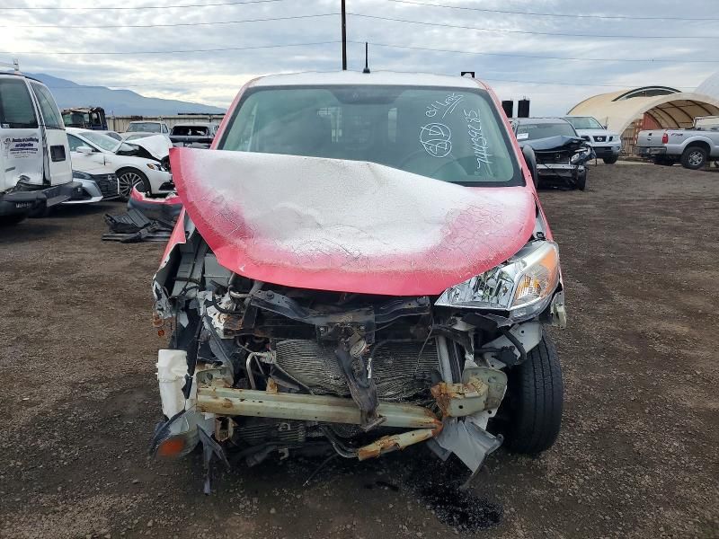 2017 Nissan Nv200 2.5s