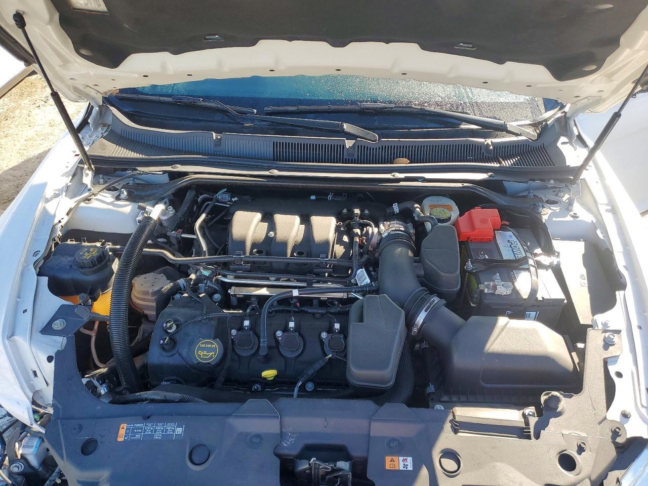 2018 Ford Taurus sel