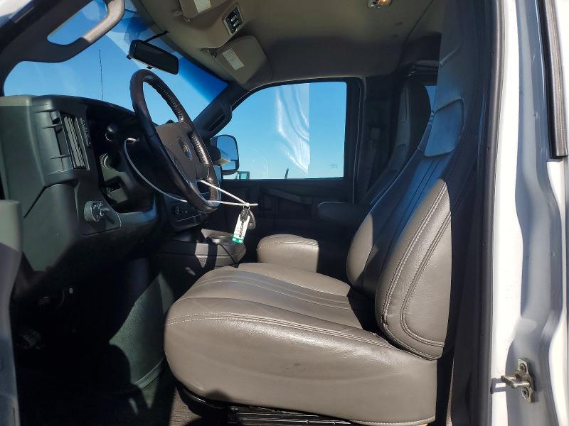2022 Chevrolet Express G3500 ls