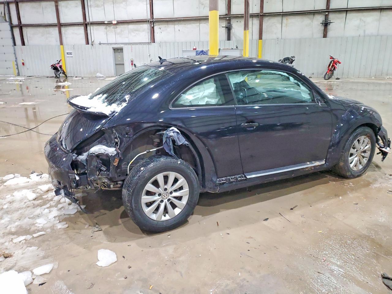 2019 Volkswagen Beetle s