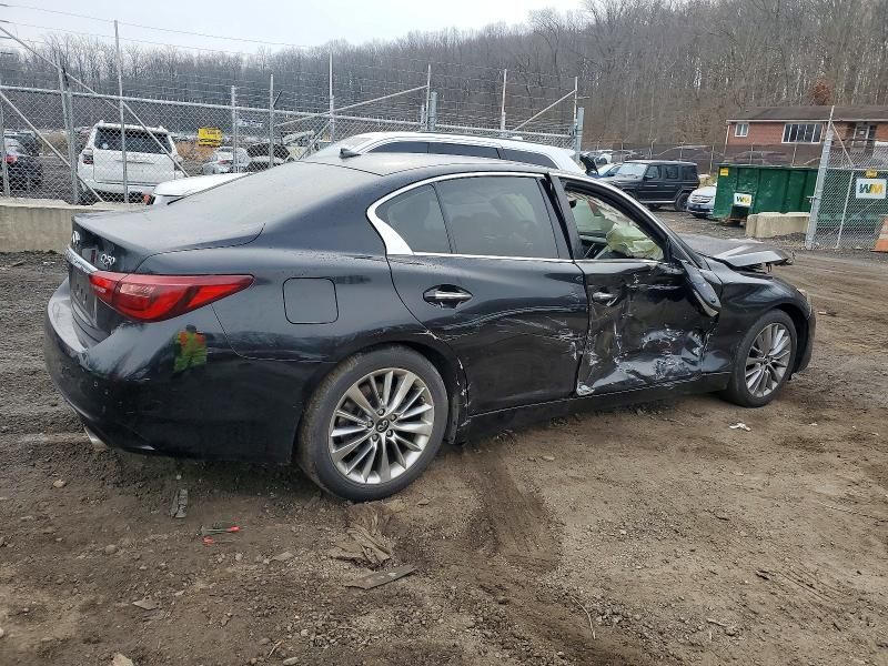 2021 Infiniti Q50 Luxe