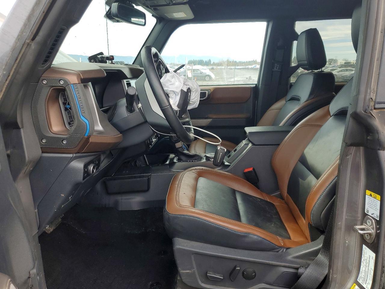 2023 Ford Bronco Base