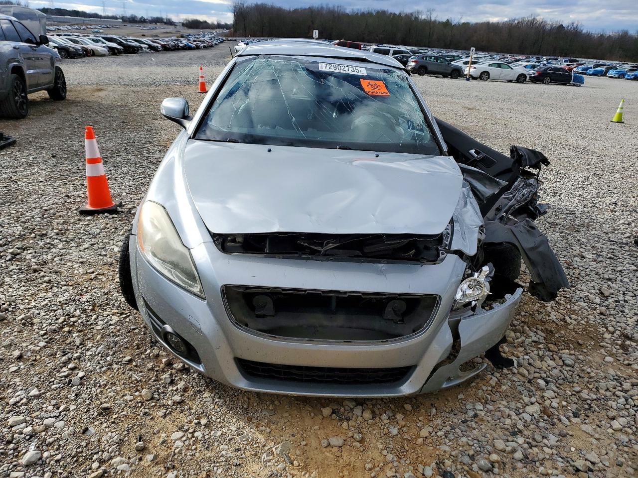 2011 Volvo C70 T5