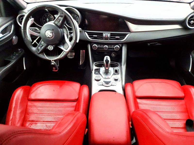 2022 Alfa Romeo Giulia Super