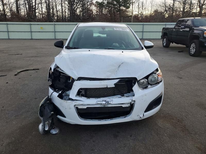 2015 Chevrolet Sonic ls