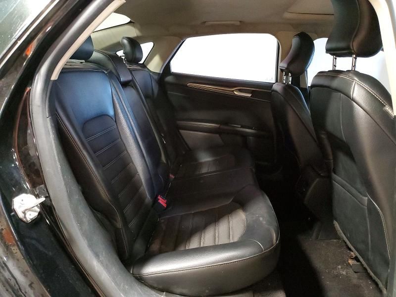 2017 Ford Fusion se Hybrid