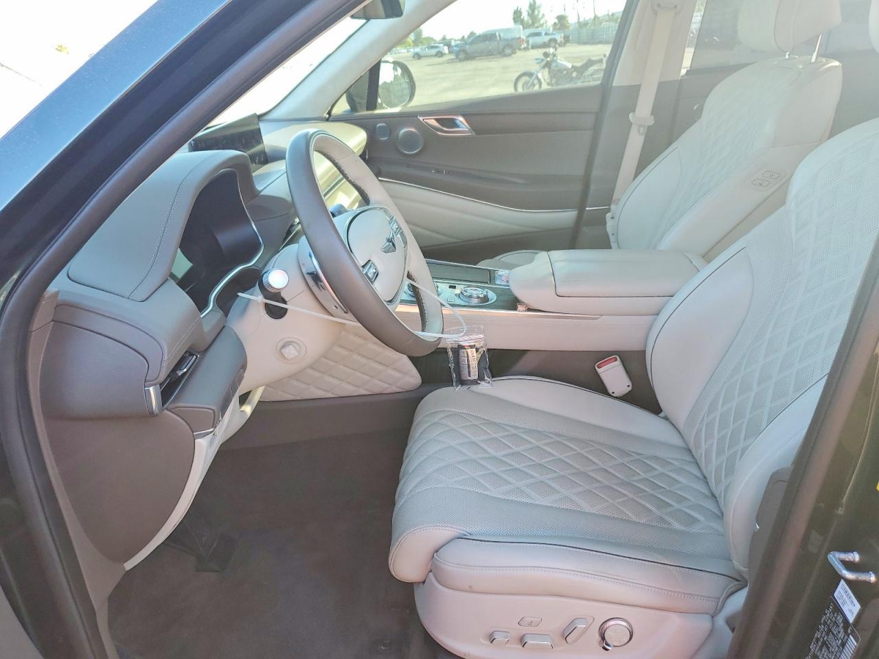 2024 Genesis Gv80 Base