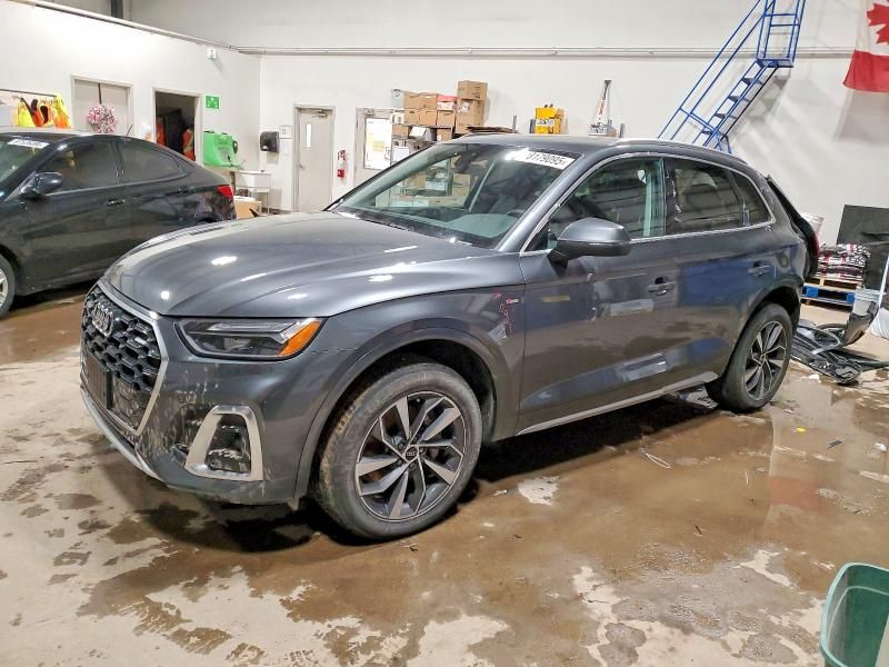 2022 Audi Q5 Premium Plus 45