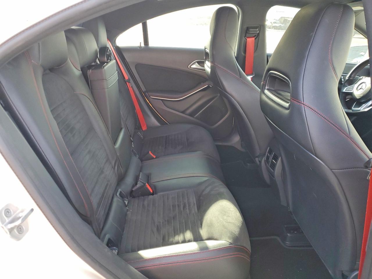 2018 Mercedes-Benz Cla 250
