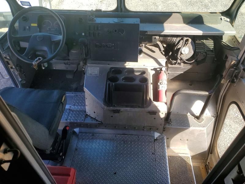 2020 Freightliner Mt 45G Delivery Truck