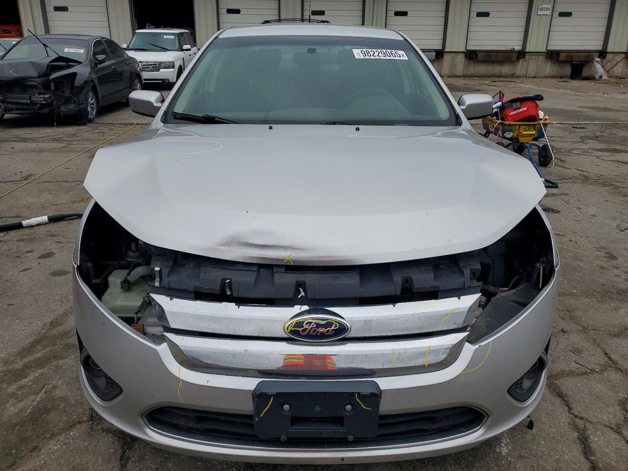 2011 Ford Fusion se