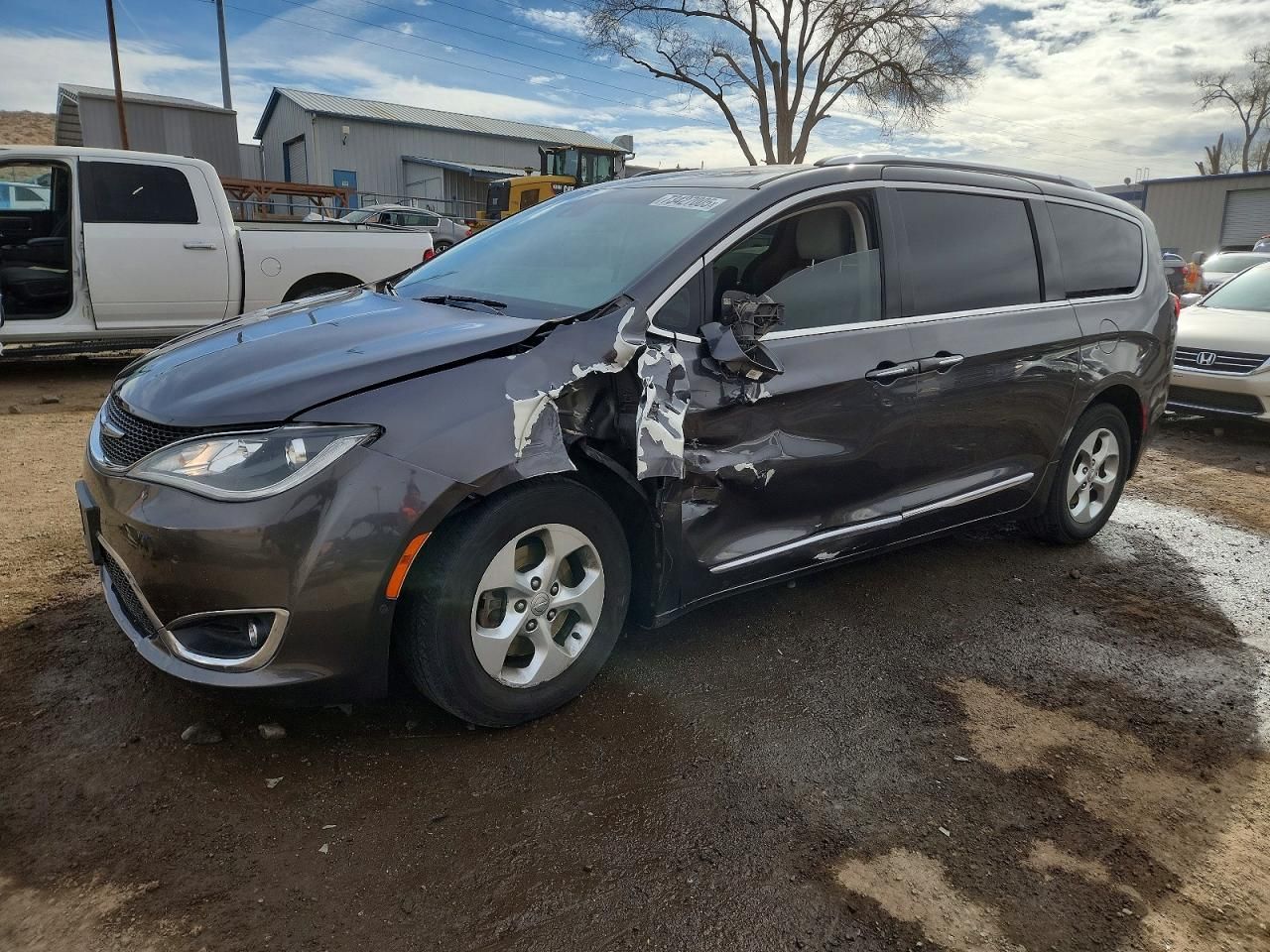 2017 Chrysler Pacifica Touring l Plus
