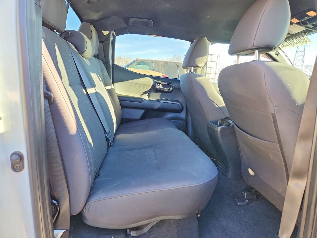 2017 Toyota Tacoma trd Off-road