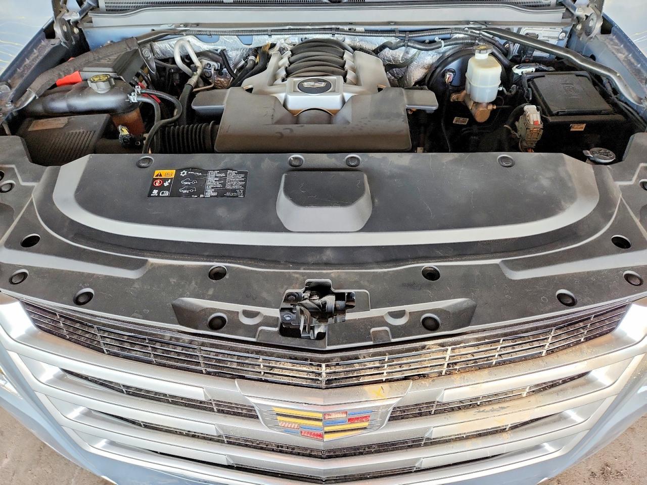 2016 Cadillac Escalade Luxury