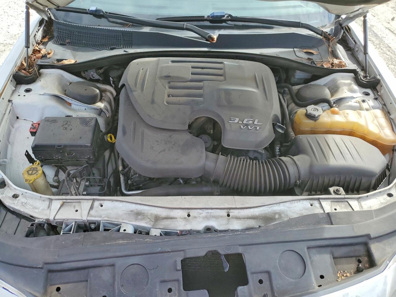 2011 Chrysler 300 Limited