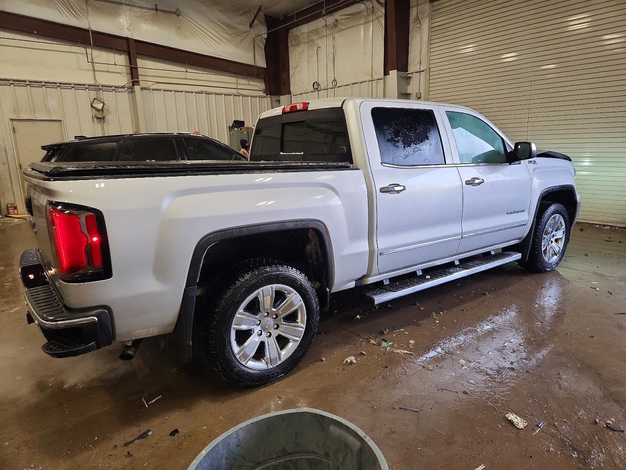 2017 GMC Sierra K1500 SLT