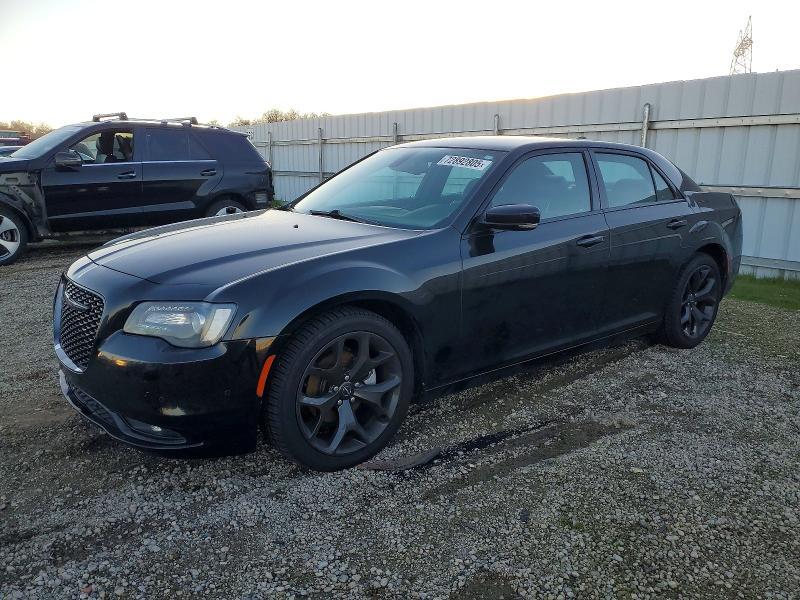 2021 Chrysler 300 s