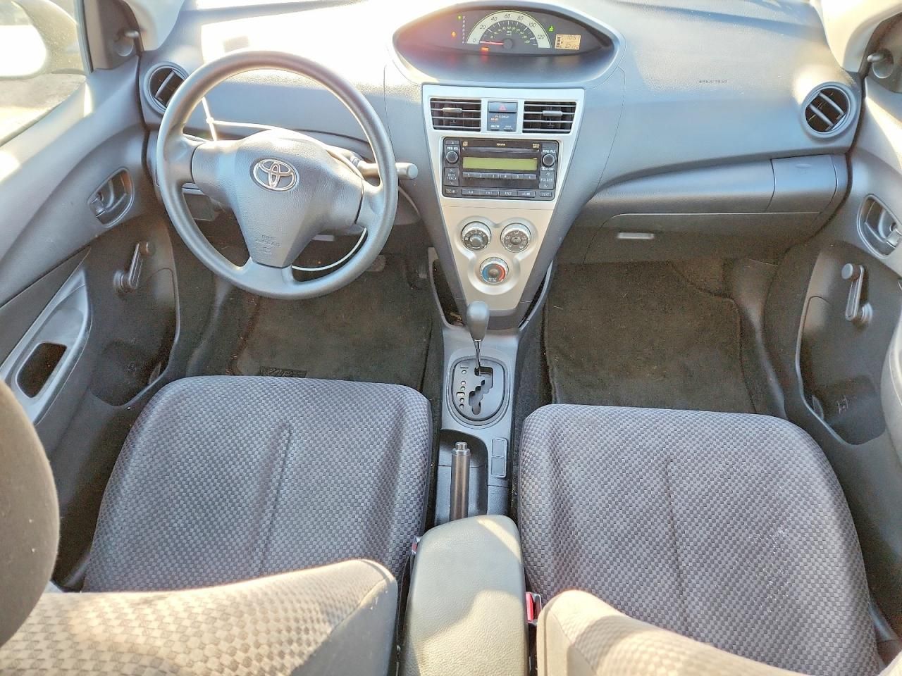 2007 Toyota Yaris