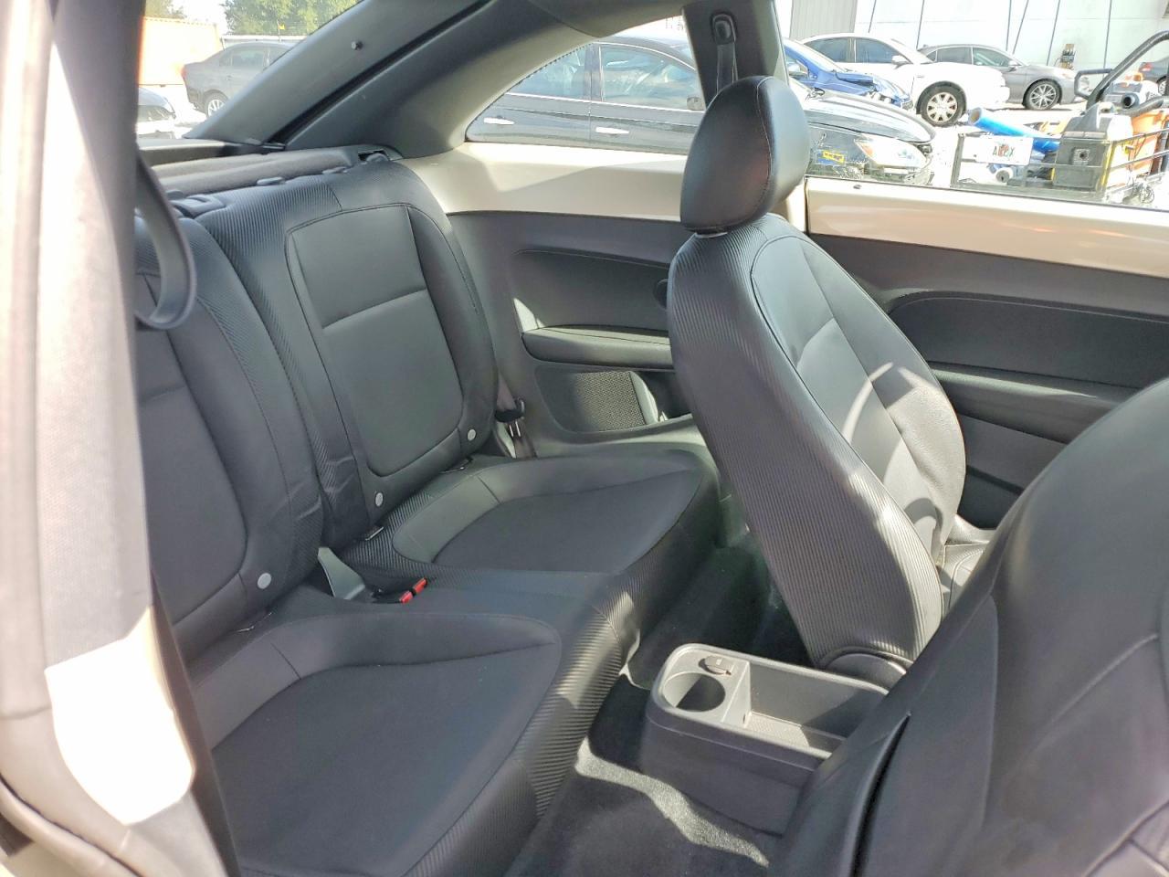 2012 Volkswagen Beetle