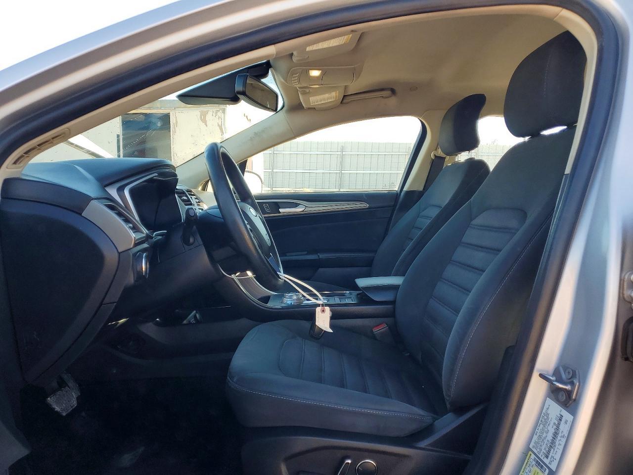 2019 Ford Fusion se