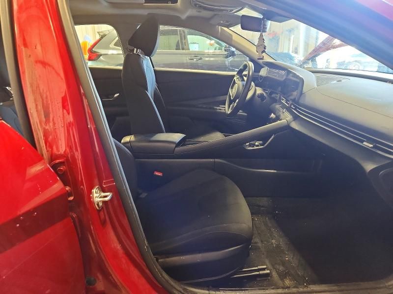 2025 Hyundai Elantra sel