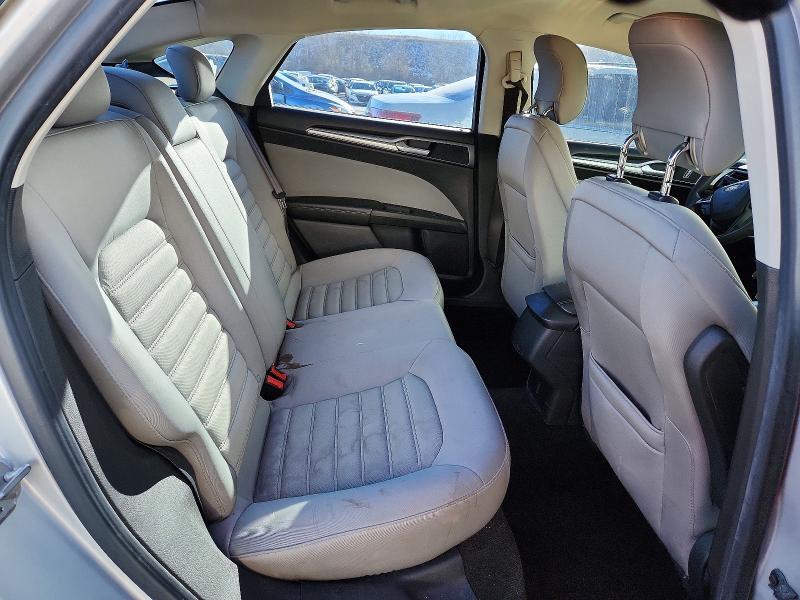 2014 Ford Fusion s