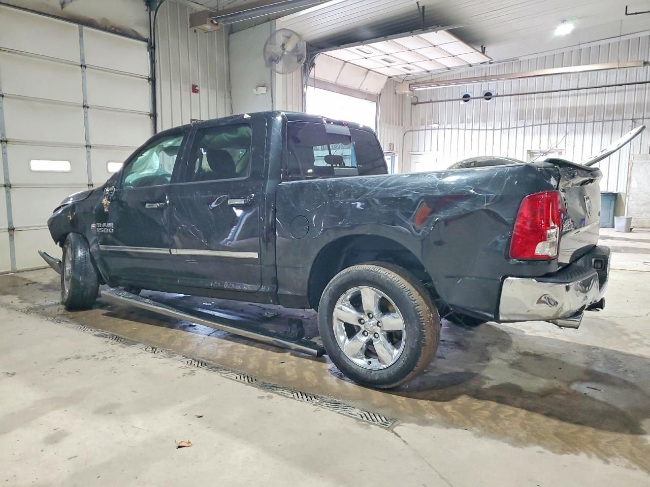 2016 Dodge Ram 1500 slt