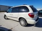 2006 Chrysler Town & Country