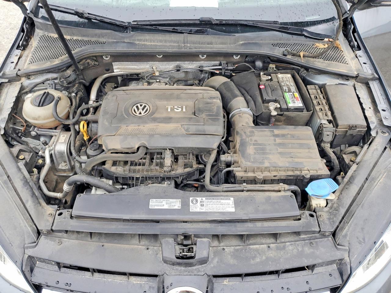 2017 Volkswagen Golf s